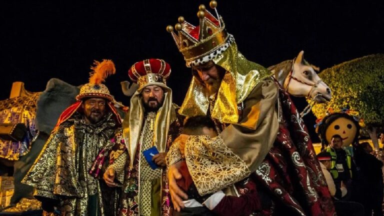 ¡No Te Pierdas la Espectacular Cabalgata de Reyes Magos en Querétaro!