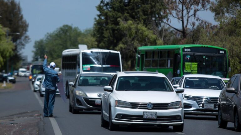 Hoy No Circula en CdMx y Edomex: Autos que Descansan el 6 de Enero de 2025