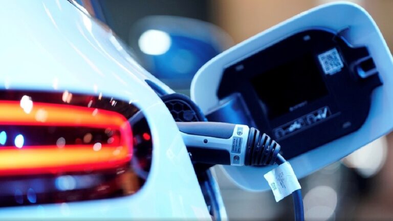 Trágica muerte de un niño de 5 años tras ser arrollado por automóvil eléctrico
