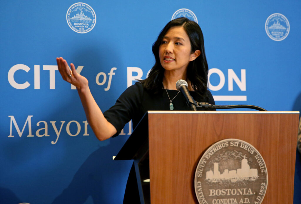 Boston destina $4.5 millones para apoyar a inmigrantes